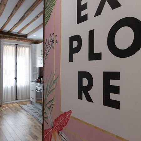 Bonito Apartamento En Tipica Corrala En El Centro De Madrid Esterno foto